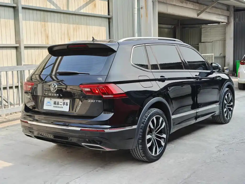 VOLKSWAGEN TIGUAN L 2021