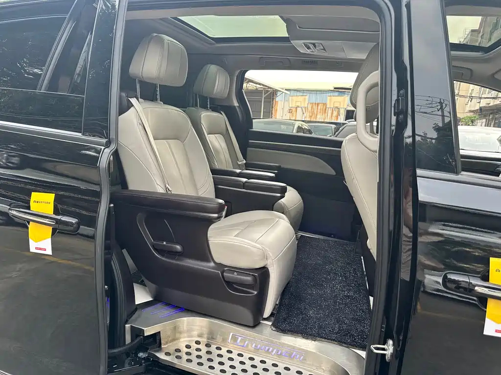 TRUMPCHI M8 2022