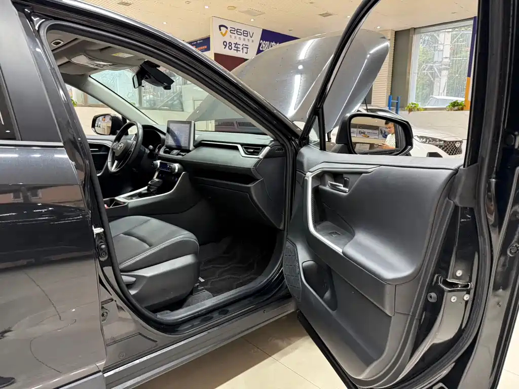 TOYOTA RAV4 RONGFANG 2022