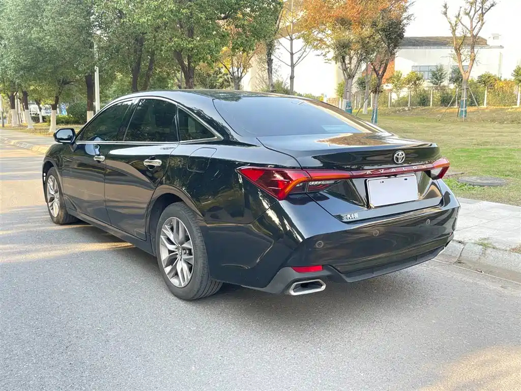 TOYOTA AVALON 2021