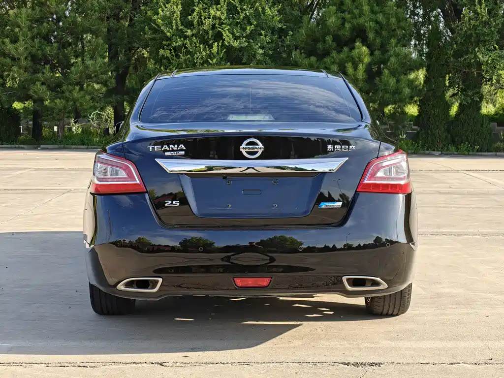 NISSAN TEANA 2016