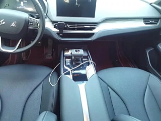 HONGQI E-QM5  2023 YEAR 620KM PLUS 2023