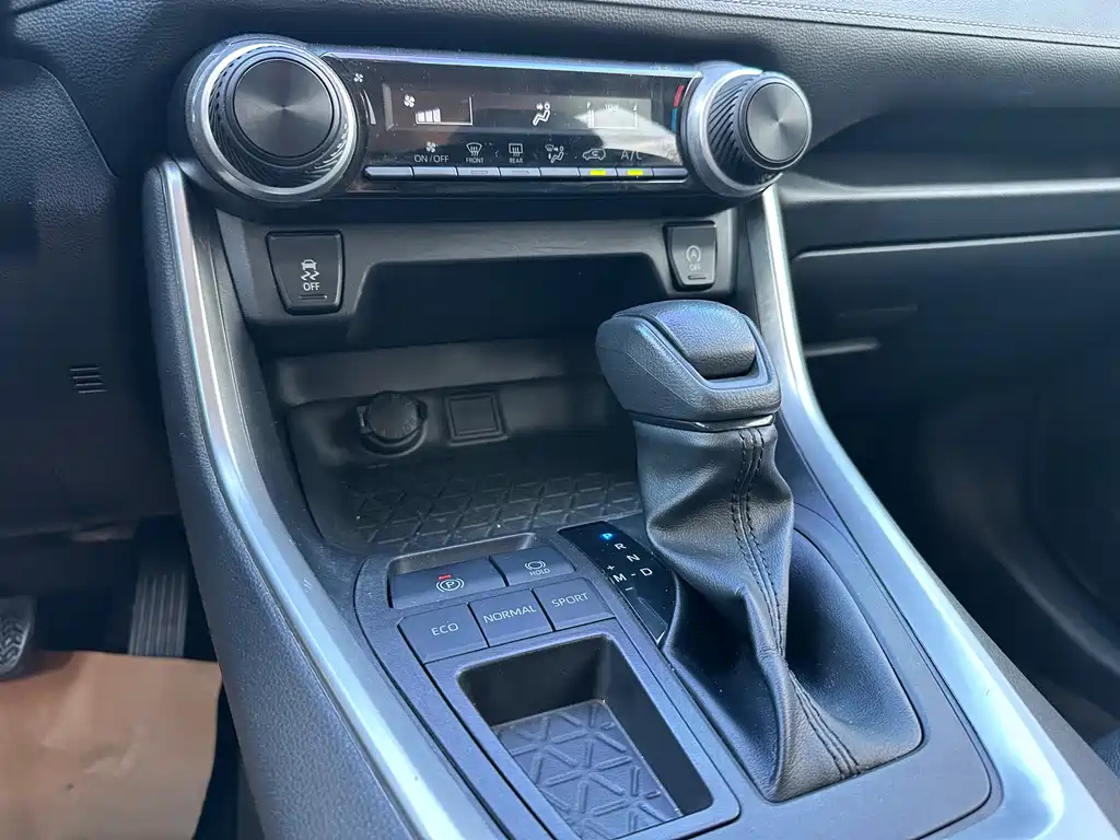 TOYOTA RAV4 RONGFANG 2022