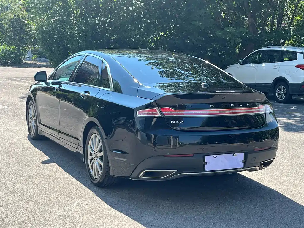 LINCOLN MKZ 2019