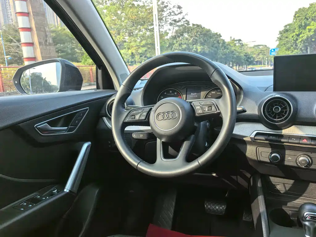 AUDI Q2L 2020