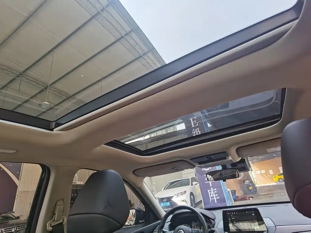NISSAN TEANA 2021