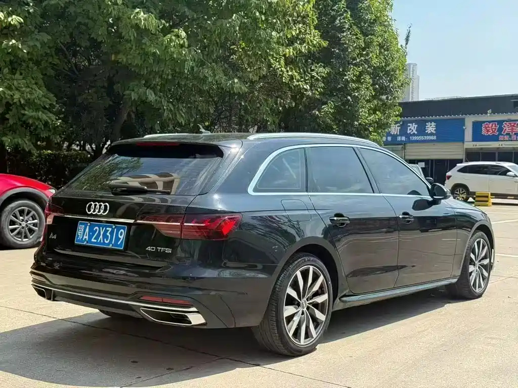 AUDI A4 IMPORT 2021