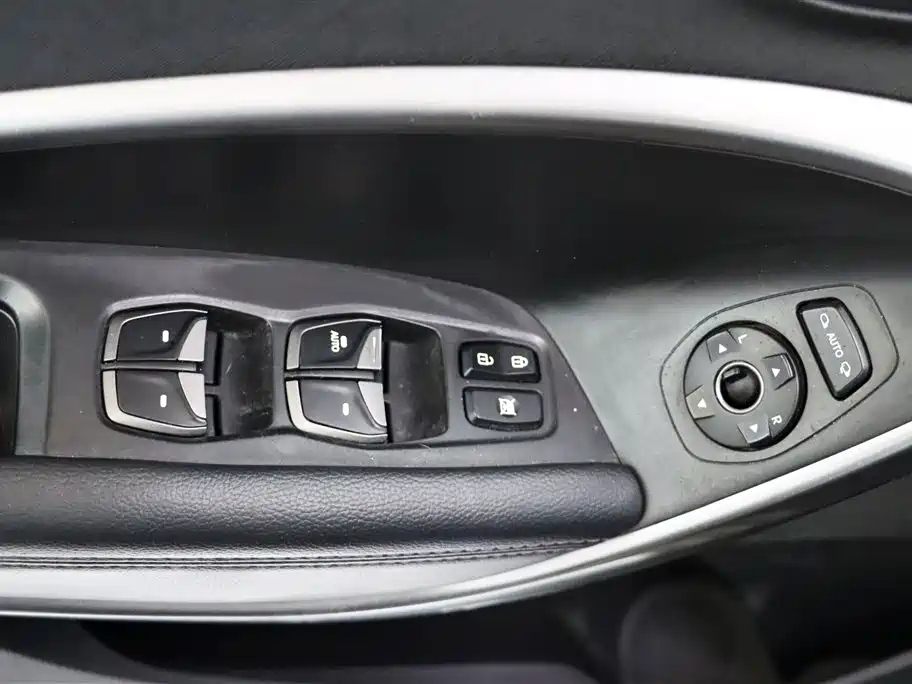 HYUNDAI SANTA FE 2014