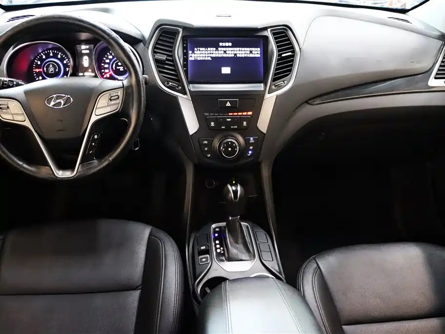 HYUNDAI SANTA FE 2014