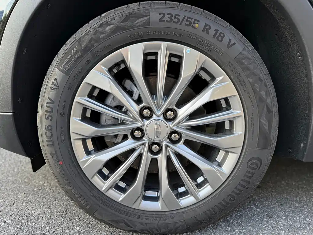 CADILLAC XT4 2024