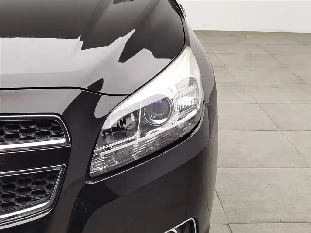 CHEVROLET MALIBU 2012