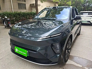 NIO ES8  2024