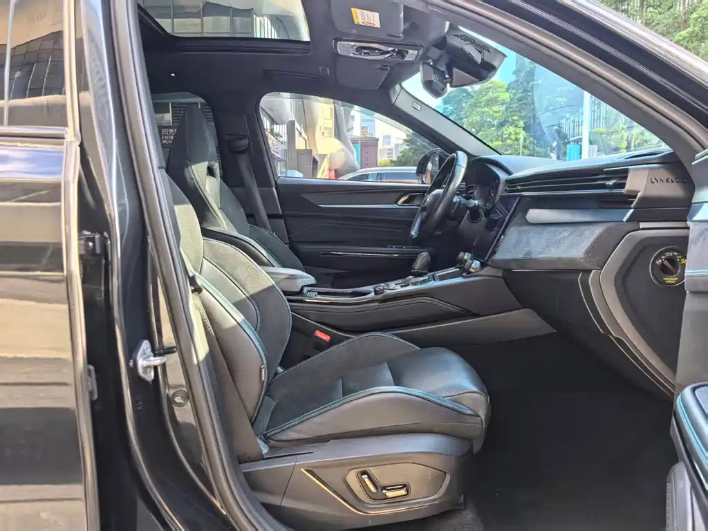 LYNK&CO 05 NEW ENERGY 2022