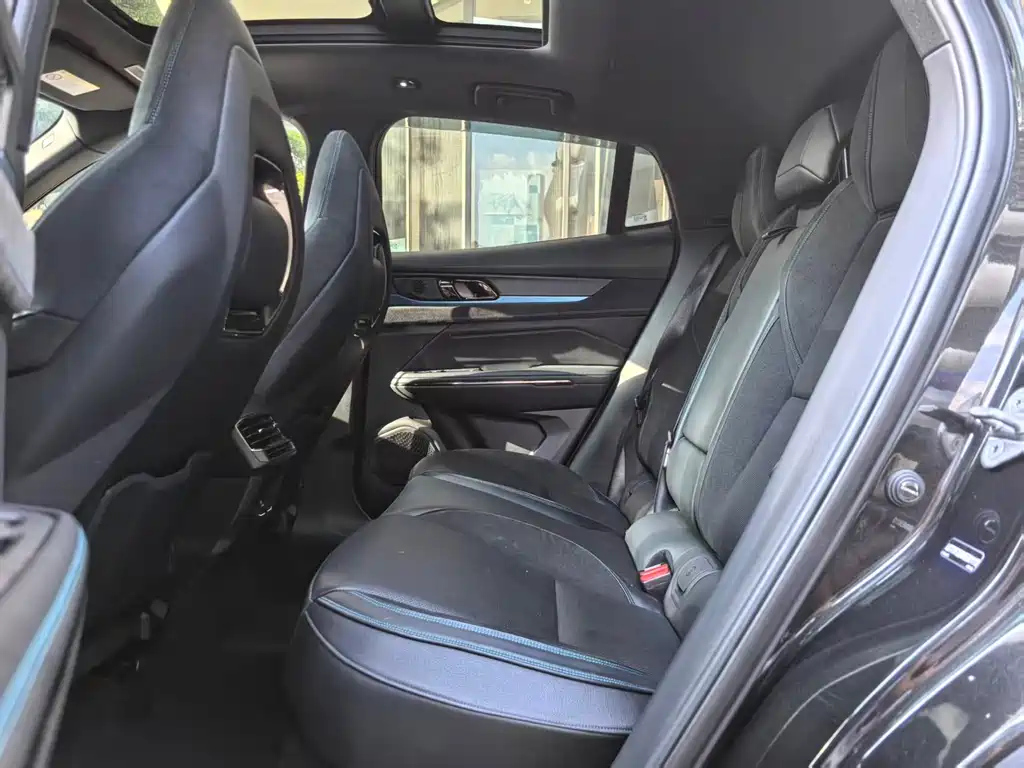 LYNK&CO 05 NEW ENERGY 2022