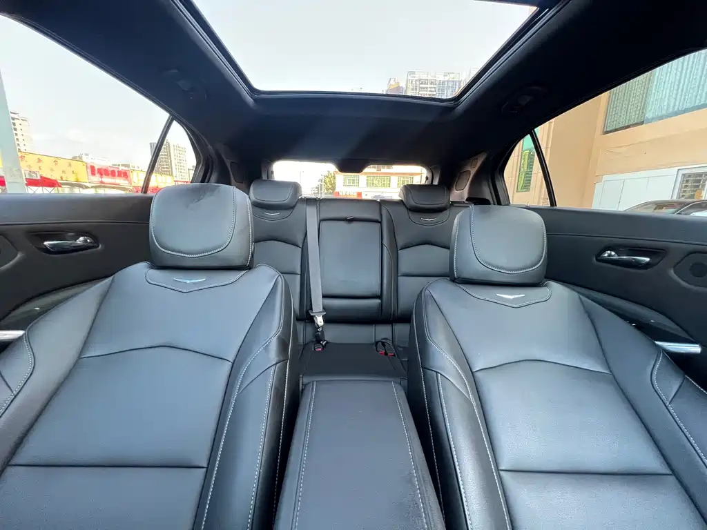 CADILLAC XT4 2020