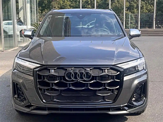 AUDI SQ7 2024