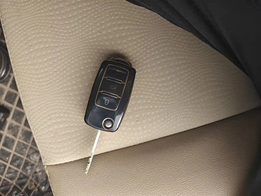 BUICK EXCELLE 2013