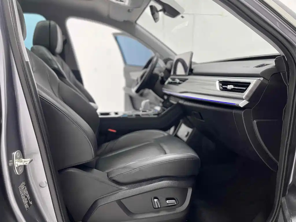 CHERY TIGGO 8 2021