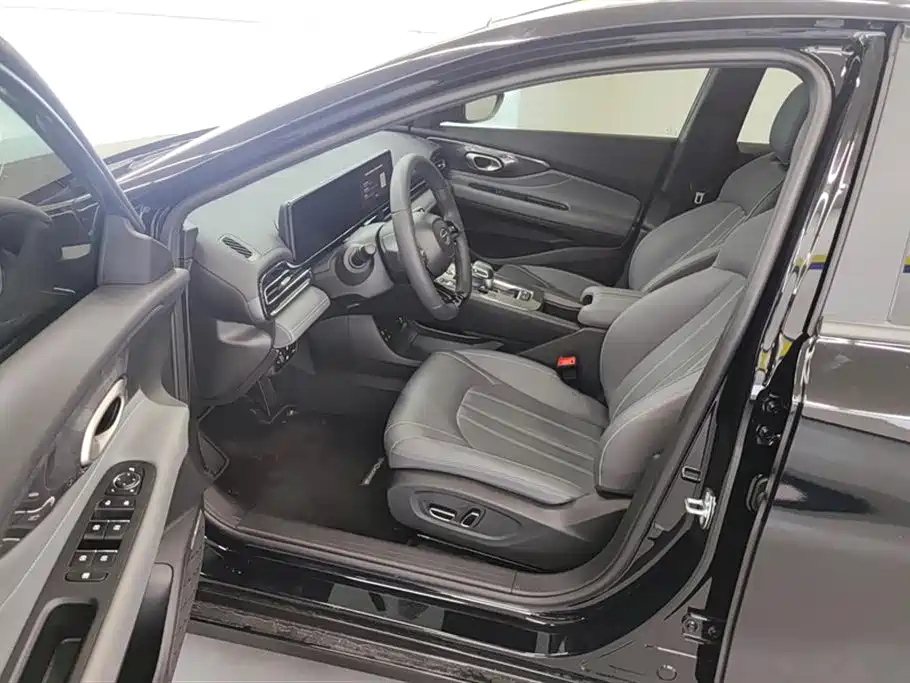 TRUMPCHI EMPOW 2024