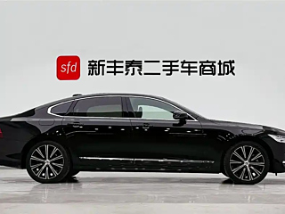 VOLVO S90 2023