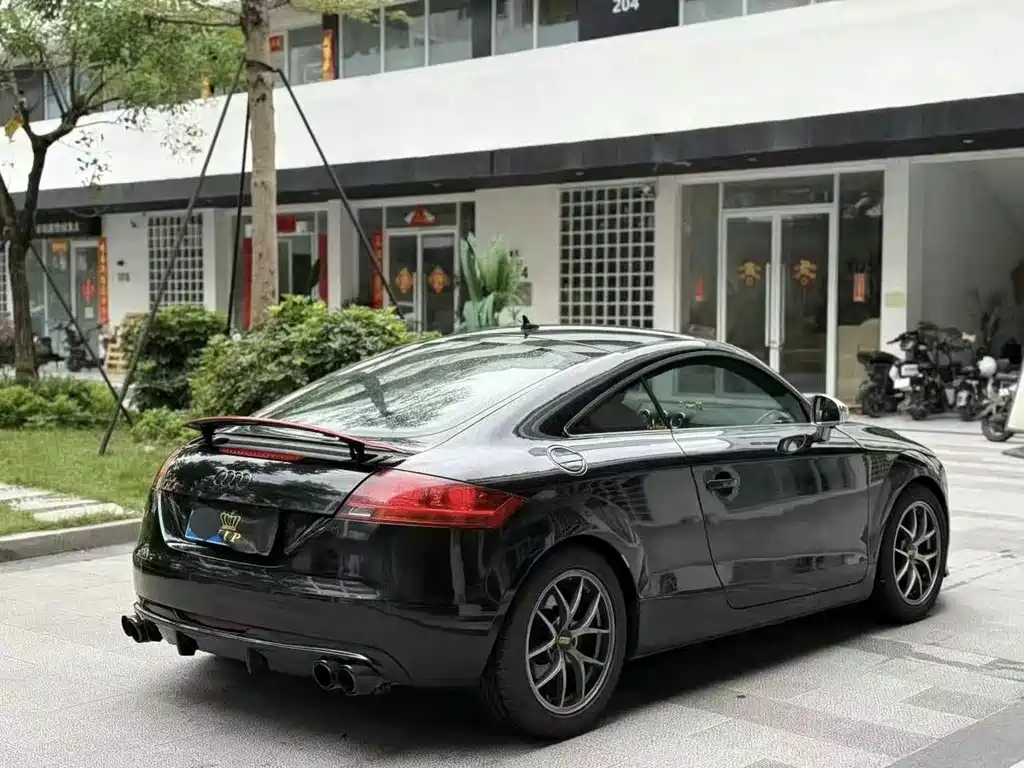 AUDI TT 2010