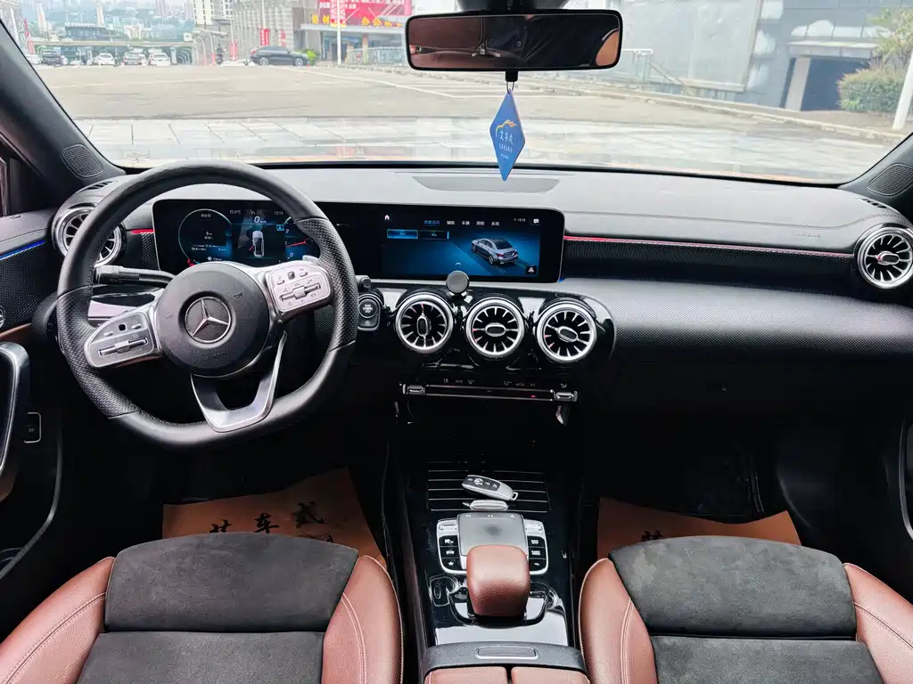 MERCEDES BENZ A-CLASS 2019