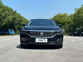 VOLKSWAGEN PASSAT 2021