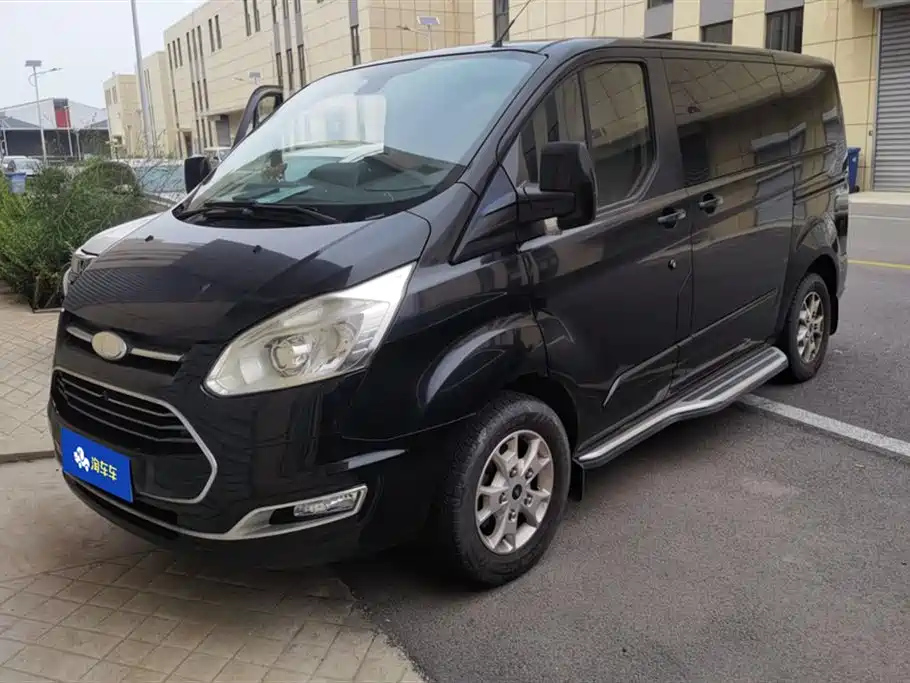 FORD TOUREO 2016
