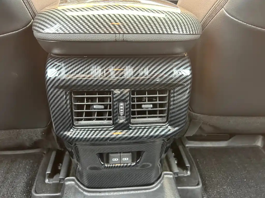 TOYOTA WILDLANDER 2022