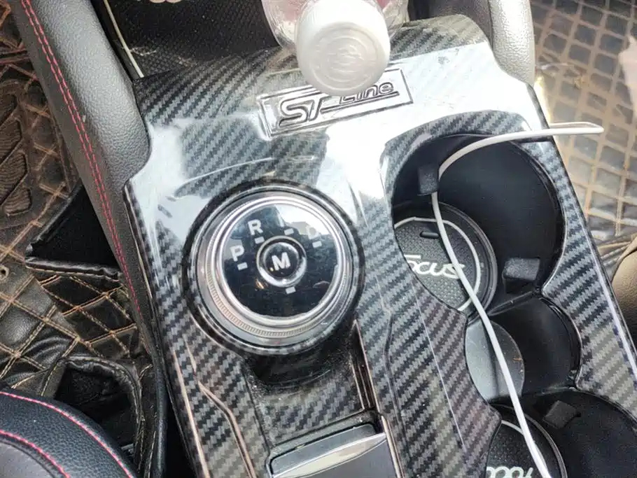 FORD FOCUS 2020