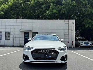 AUDI A4L  2020