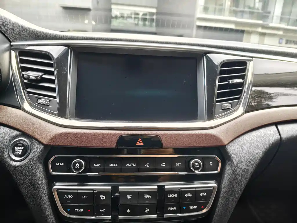 TRUMPCHI GS8 2018