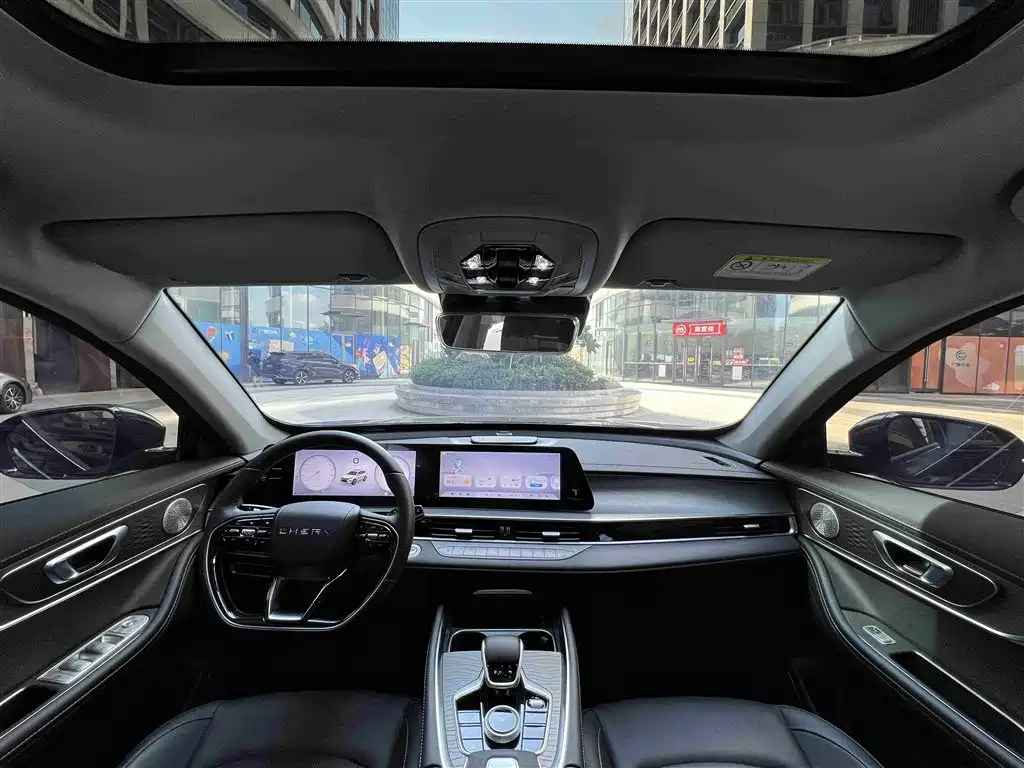 CHERY TIGGO 8 PRO 2025