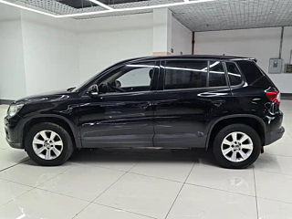 VOLKSWAGEN TIGUAN 2012
