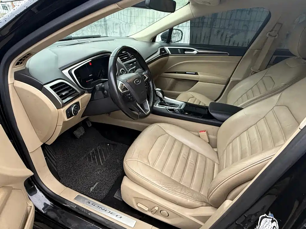 FORD MONDEO 2014
