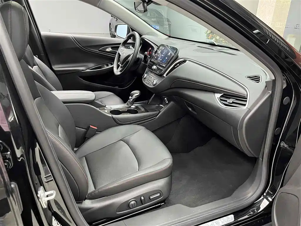 CHEVROLET MALIBU XL 2022