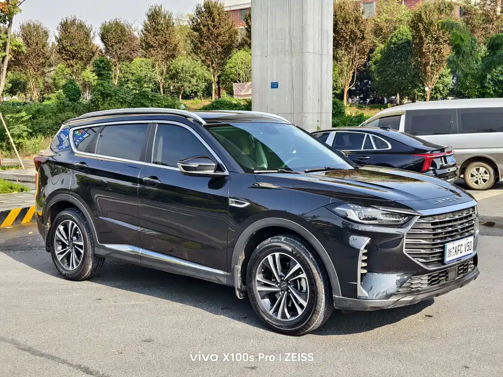 JETOUR X70 PLUS 2020