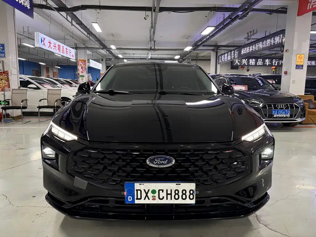 FORD MONDEO 2024