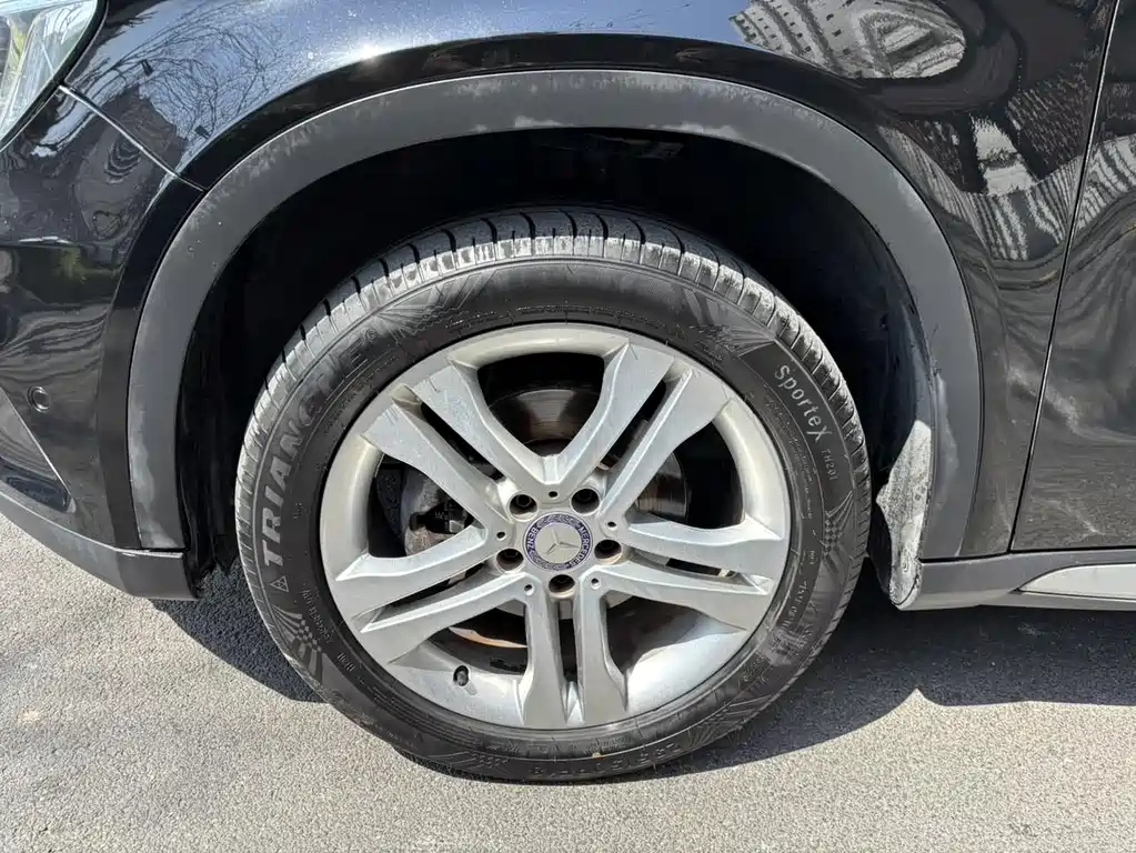 MERCEDES BENZ GLA 2016