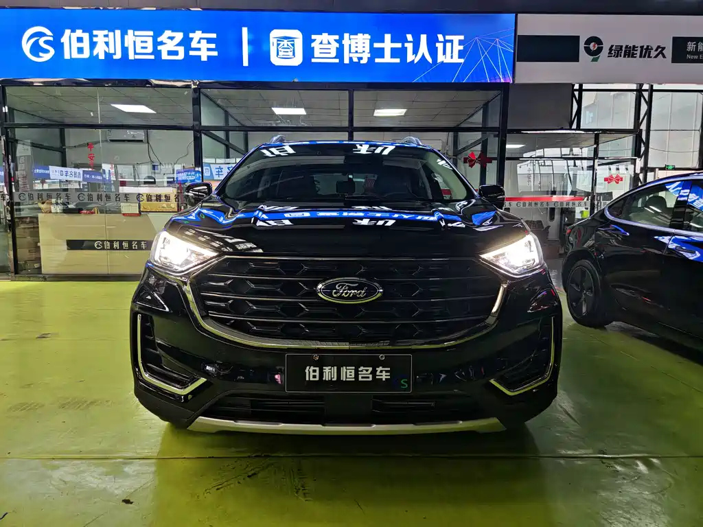 FORD EDGE 2021