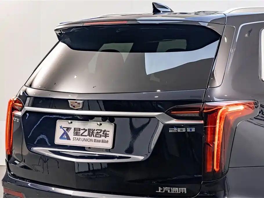 CADILLAC XT6 2022