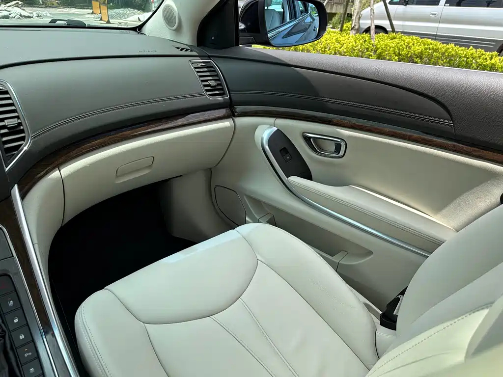 ROEWE E950 2016