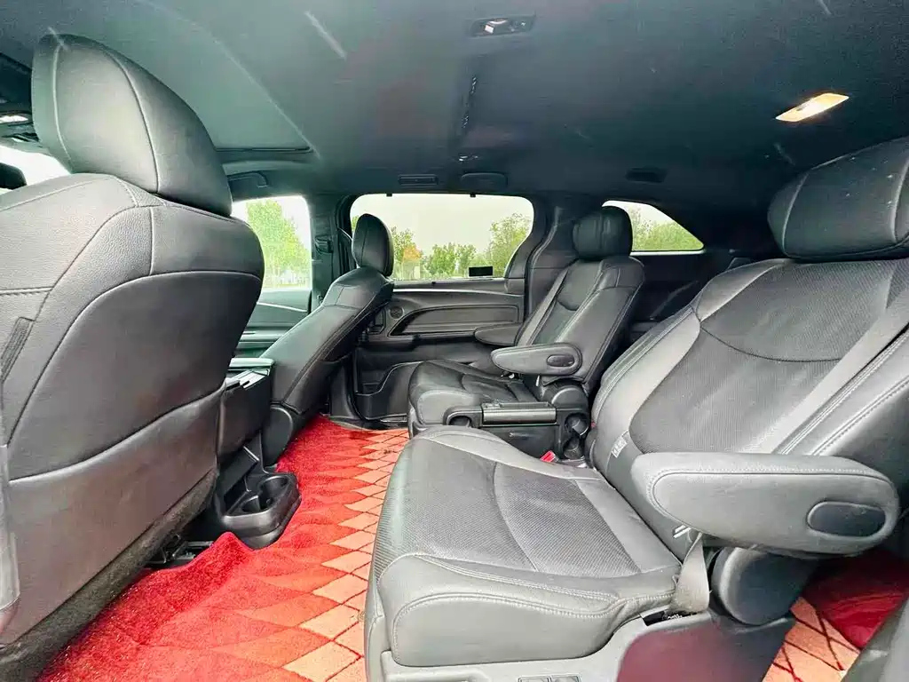 TOYOTA SIENNA SIENNA 2021