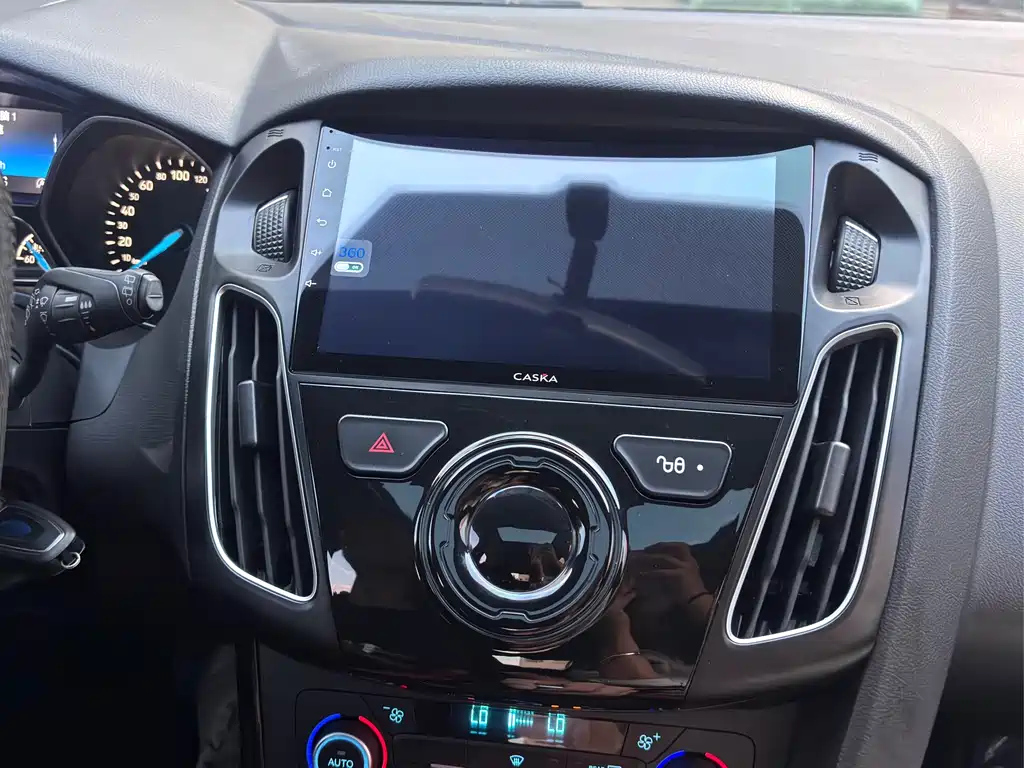 FORD FOCUS 2017