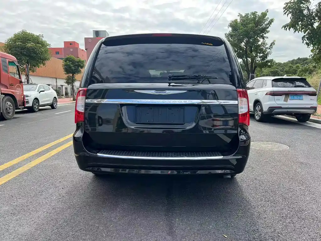 CHRYSLER BIG 捷龙 IMPORT 2015