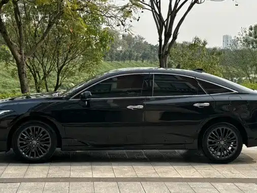TOYOTA AVALON 2022