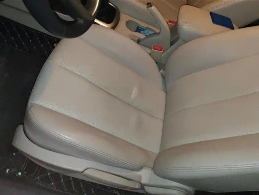 CHANGAN EADO 2015