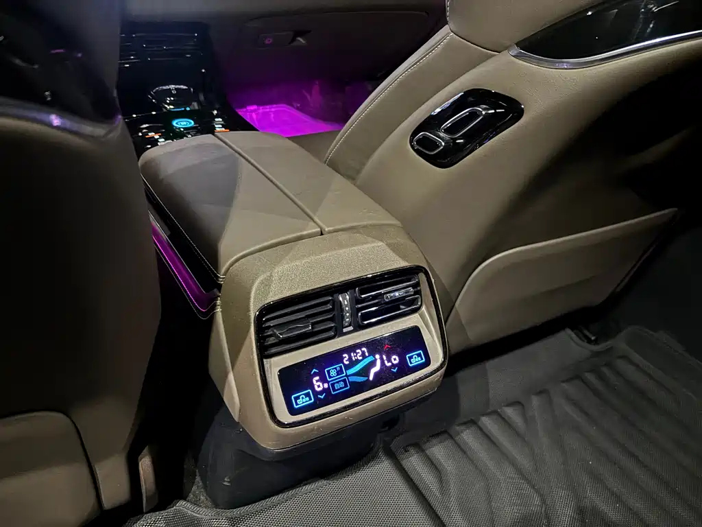 BYD HAN 2024
