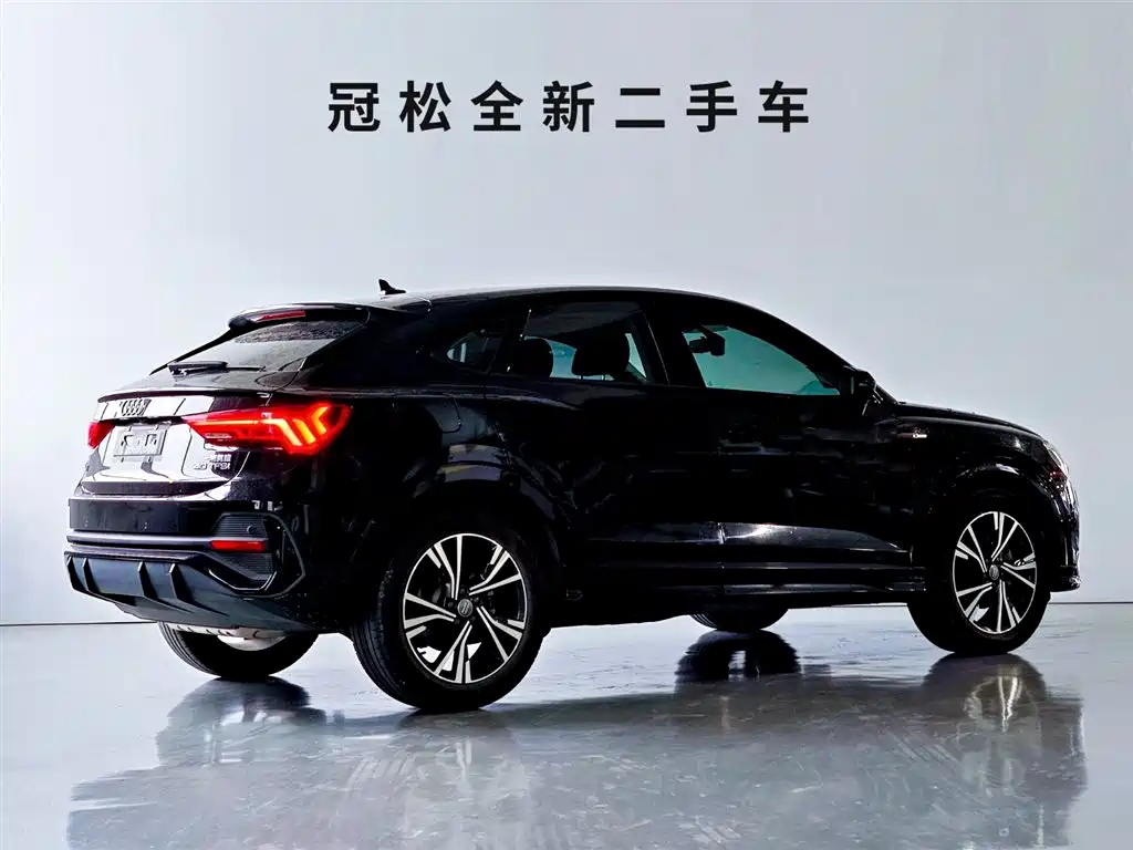 AUDI Q3 SPORTBACK 2021