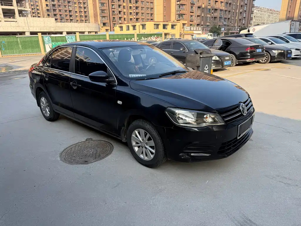 VOLKSWAGEN JETTA 2014